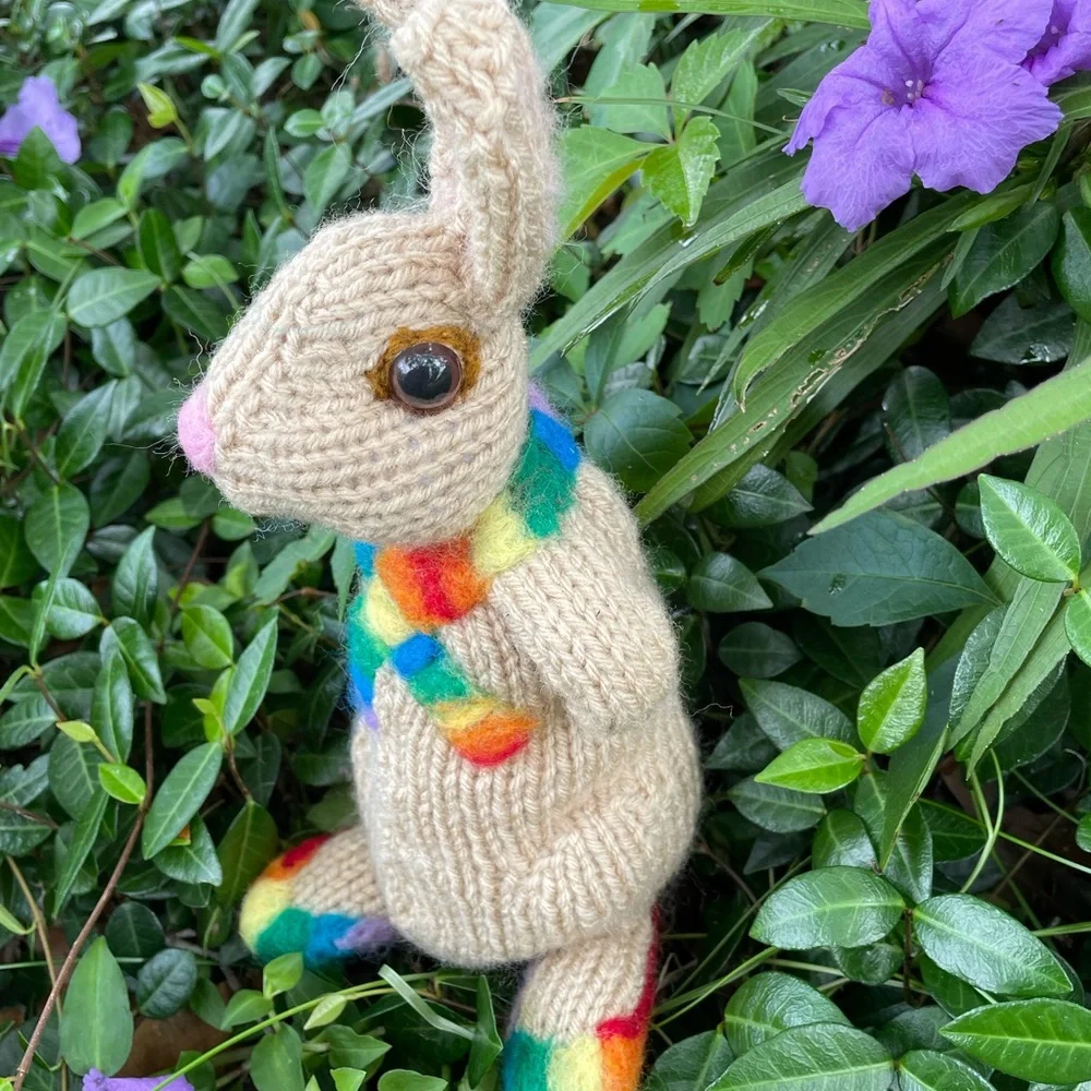 Hand crafted knit and needle felted rainbow pride love is love bunny artisan - Picture 14 of 16